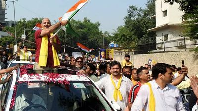 'Manish Sisodia is today's Bhagat Singh': BJP, Congress seek AAP apology for comparison