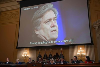 Steve Bannon deserves six-month sentence for ‘defiance and contempt’, says DOJ