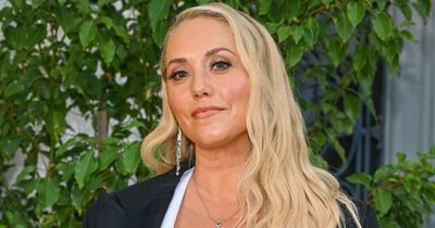 Saved By the Bell's Elizabeth Berkley unrecognisable in rare red carpet appearance