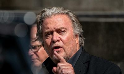 Steve Bannon: justice department urges six-month prison term in contempt case