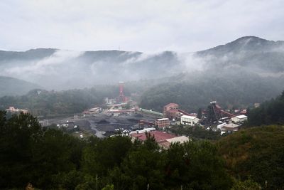 Safety of Turkish mines questioned after blast kills 41
