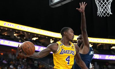 Injury updates on Lonnie Walker IV, Troy Brown Jr.