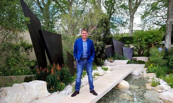 Telegraph garden wins top prize at Chelsea flower show
