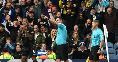 Former Premier League referee gives verdict on Gabriel's rescinded Arsenal red card vs Leeds