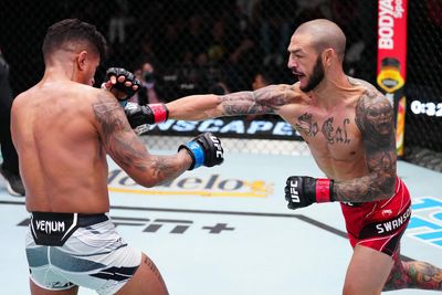 Cub Swanson says ‘no excuses’ for UFC Fight Night 212 loss to Jonathan Martinez, ‘felt great at 135’