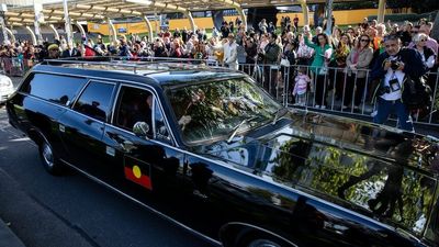 Uncle Jack Charles, 'king of theatre', farewelled in Melbourne state funeral