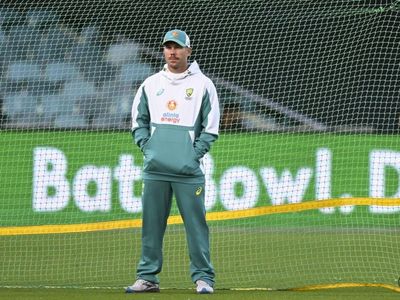 Bailey wants issue of Warner ban resolved