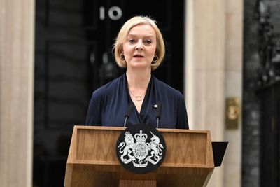 How could Liz Truss be replaced as prime minister?