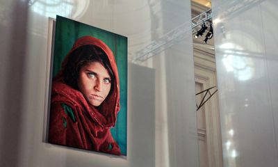 McCurry: The Pursuit of Colour review – intimate look at man behind Afghan Girl