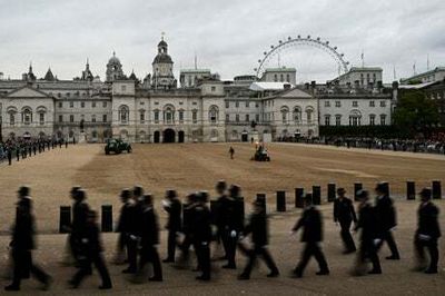 Horse Guards Parade: Police officer ‘fought off knifeman who was almost shot’