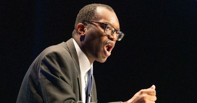 Kwasi Kwarteng urged to reject £16k golden handshake after being sacked as Chancellor