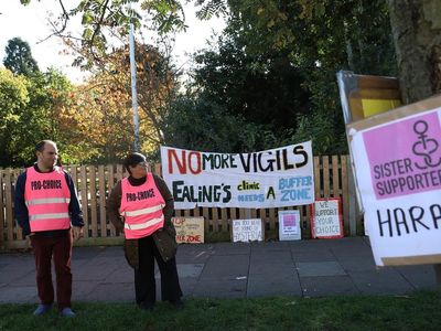 ‘Huge victory for reproductive rights’: MPs approve ‘buffer zones’ outside abortion clinics