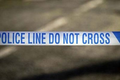 Man jumps on Starbucks roof and hurls rocks police close road in the Square Mile