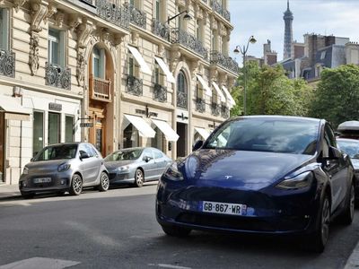 This European Country Wants To Hit 1 Million EVs By 2027: Could Tesla Benefit?