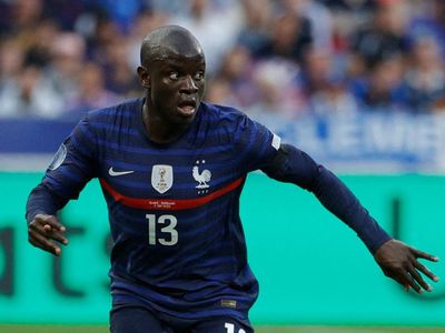 N’Golo Kante: Chelsea confirm France midfielder out of World Cup after surgery