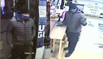 Police release photos of man sought in West Ridge store owner’s slaying