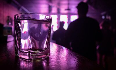 Alcohol-induced deaths in Australia at their highest in 10 years