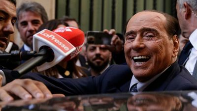 Silvio Berlusconi says Vladimir Putin sent him vodka and ‘sweet letter’