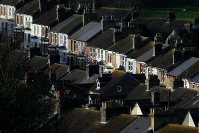 Almost half of mortgagors will ‘make big spending cuts if payments rise in next year’