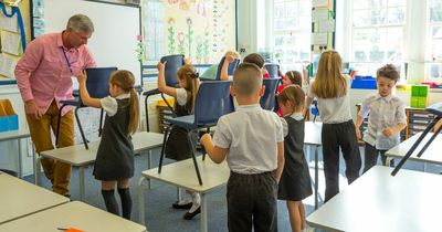 School worker flabbergasted as two strangers turn up to collect girl - both claiming to be her dad