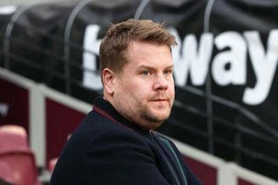 Ryanair bans James Corden and Twitter has a field day