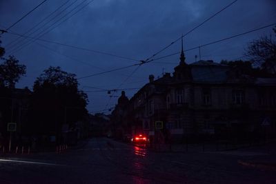 Ukraine to curb power supplies Thursday after Russia attacks power plants