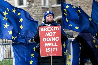 New report exposes extreme damage Brexit has wreaked on UK trade