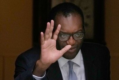 Kwasi Kwarteng failed to brief Bank of England about risks from mini-budget, MPs told