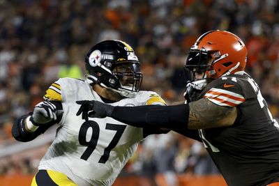 Browns LT Jedrick Wills leads all tackles in Pass Block Win Rate