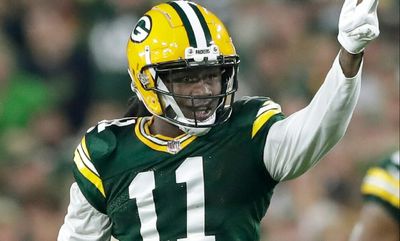 Packers WR Sammy Watkins to practice Wednesday, status for Sunday unclear