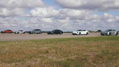 Porsche 911 Takes On Cayenne, Taycan, And Other Siblings In Family Drag Race