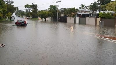 Gold Coast residents struggle to find insurance as broker warns of 'change in appetite' for flood risk