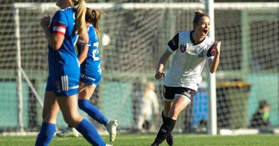 Jets sign brain tumour survivor Sophie Stapleford to debut A-League Women's contract