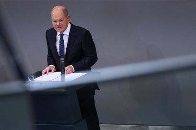 Germany's Scholz blasts Putin's 'scorched earth' tactics, warns on gas price cap
