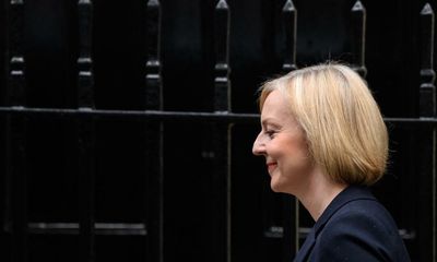 EU media and leaders blame Brexit for UK political ‘insanity’ as Truss quits