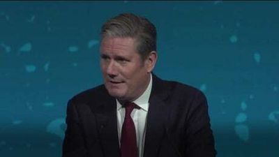 Britain cannot afford chaos of Conservatives any more, says Starmer