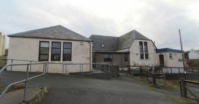 Former Isle of Harris schoolhouse with 'four separate buildings' on the market for £45K