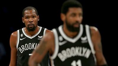 Nets’ New Big 3 Debuts With a Dud