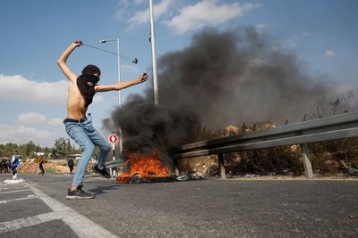 Palestinians strike in West Bank, Jerusalem over Israel killings