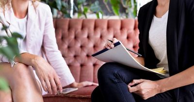 Mum slams 'unfriendly' coworker after 'embarrassing' incident at work