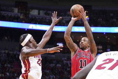 WATCH: DeMar Derozan drops 37 points, 9 assists in Bulls opening win