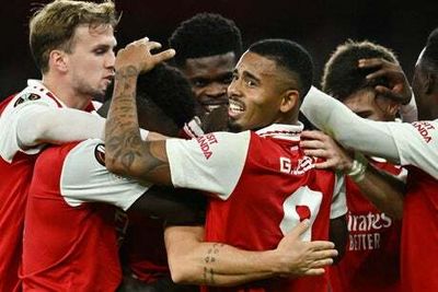 Arsenal show steel against PSV to keep winning machine rolling on