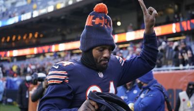 DE Robert Quinn ‘happy as I can be’ with Bears ahead of trade deadline