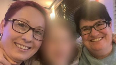 Lack of gluten-free or dairy-free options delayed child's discharge from Modbury Hospital, mother says
