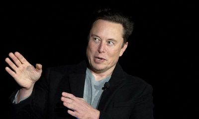 Elon Musk plans to cut 75% of Twitter staff if he takes over company – report