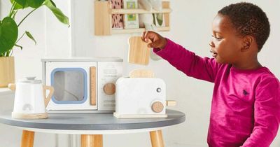 Shoppers rush to buy kids £25 toy kitchen bundle that offers 'hours of fun'