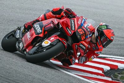Binder fastest in rain-hit Malaysian MotoGP practice