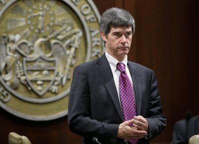 Prosecutors ask to drop charges against Arkansas ex-senator