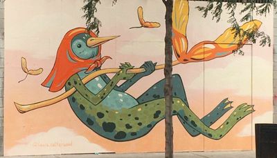In Wicker Park mural, Laura Catherwood’s ‘Birdfrog’ mural marries nature with whimsy