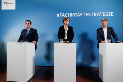 Germany sets cornerstones for liberal migration reforms - government source